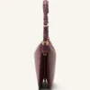 Asymmetrische Tasche „Compagnon” aus Leder Asymmetrische Tasche „Compagnon” aus Leder