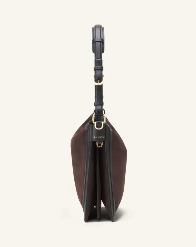 Asymmetrische Tasche „Compagnon” aus Wildleder Asymmetrische Tasche „Compagnon” aus Wildleder