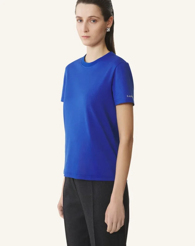 Baumwoll-T-Shirt mit Schleifendetail Baumwoll-T-Shirt mit Schleifendetail