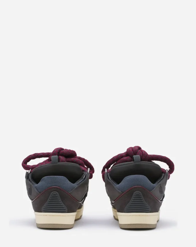 Curb Sneakers aus Leder mit Schlangenleder-Schnürsenkeln Curb Sneakers aus Leder mit Schlangenleder-Schnürsenkeln