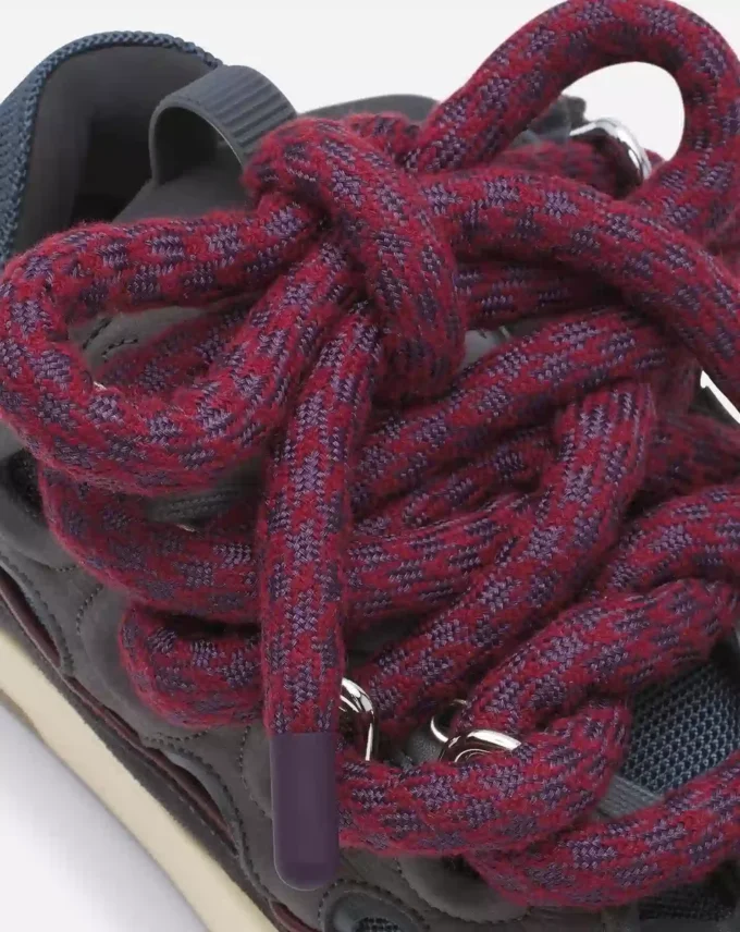 Curb Sneakers aus Leder mit Schlangenleder-Schnürsenkeln