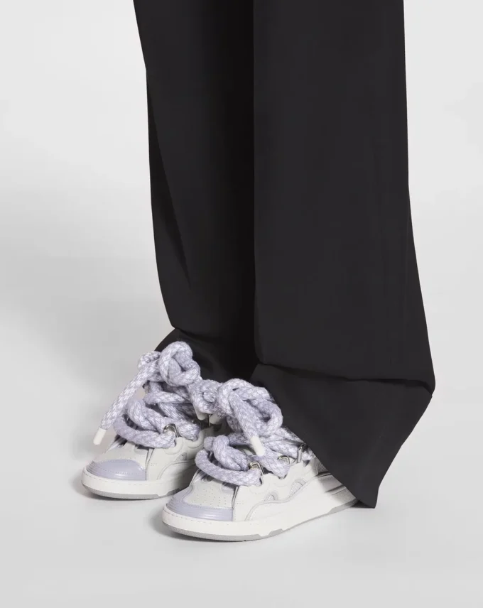 Curb Sneakers aus Leder mit Schlangenleder-Schnürsenkeln