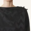 Fließendes Oberteil aus Jacquard-Viskose Fließendes Oberteil aus Jacquard-Viskose