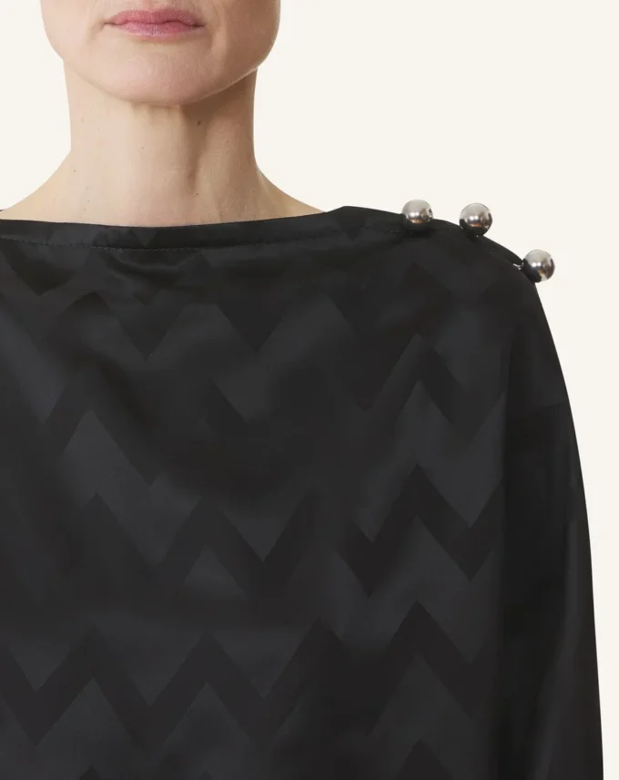 Fließendes Oberteil aus Jacquard-Viskose Fließendes Oberteil aus Jacquard-Viskose