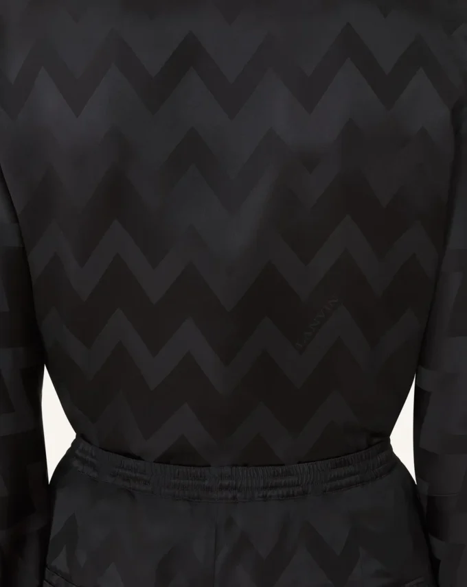 Fließendes Oberteil aus Jacquard-Viskose Fließendes Oberteil aus Jacquard-Viskose