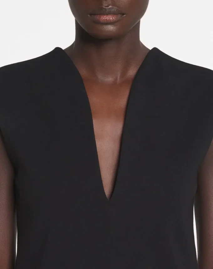 Jersey-Oberteil mit tiefem Ausschnitt Jersey-Oberteil mit tiefem Ausschnitt