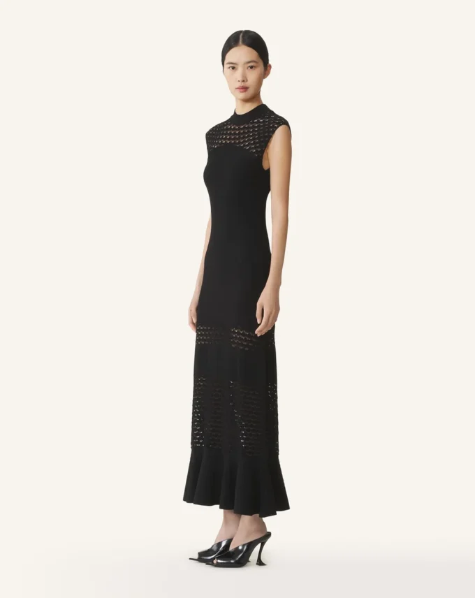 Kleid mit Spitzendetails aus Viskose Kleid mit Spitzendetails aus Viskose