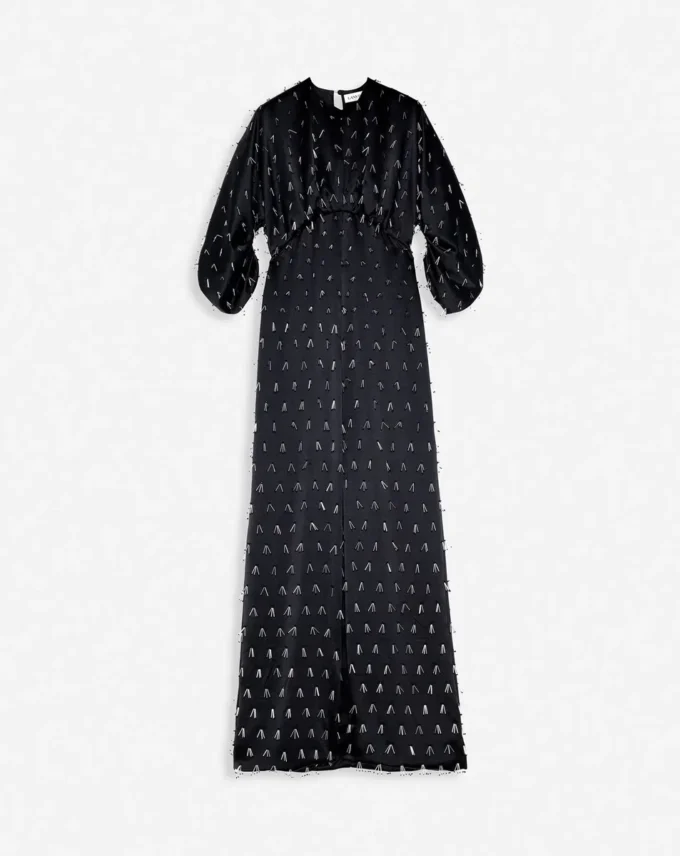 Langes besticktes Kleid