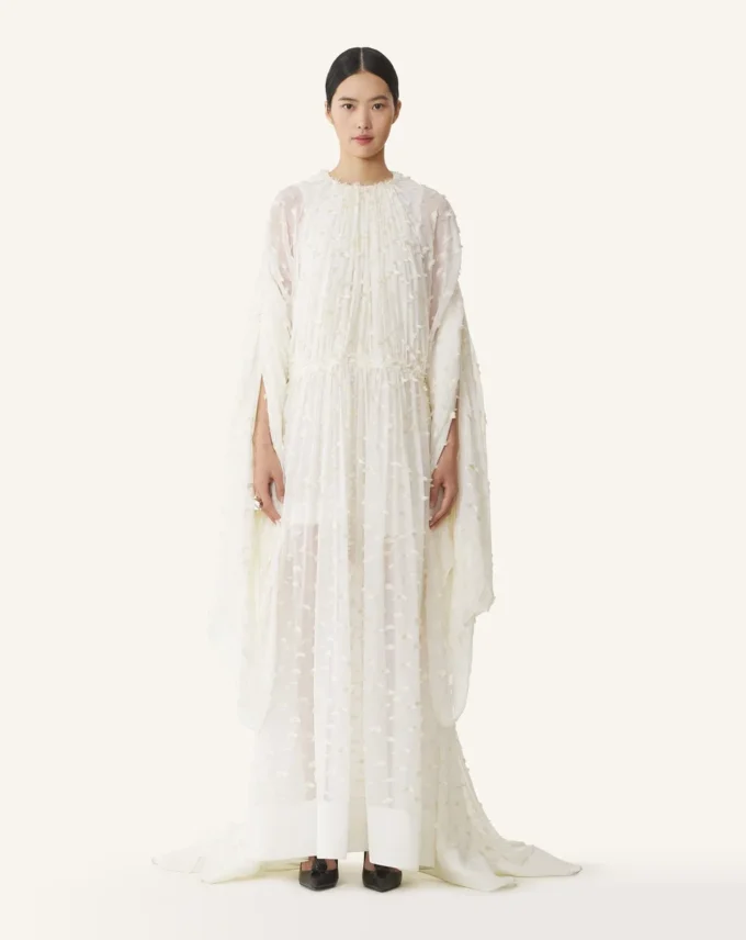 Langes Kleid aus Plumetis-Seide