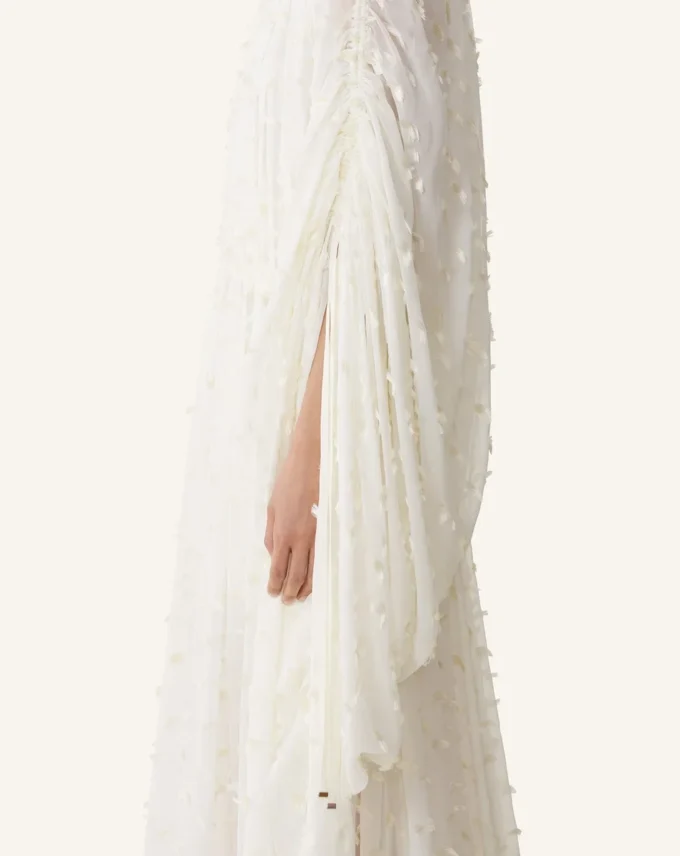Langes Kleid aus Plumetis-Seide