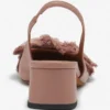 Leder-Slingback-Ballerina mit Absatz Leder-Slingback-Ballerina mit Absatz