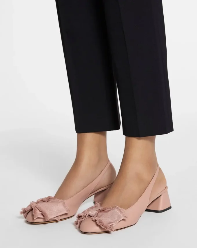 Leder-Slingback-Ballerina mit Absatz Leder-Slingback-Ballerina mit Absatz