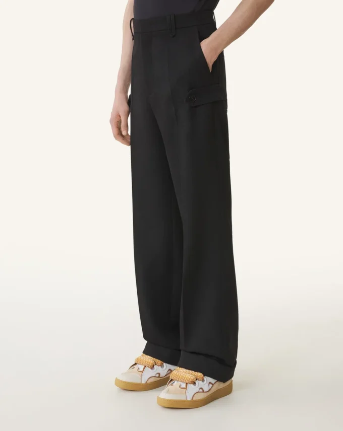 Leichte Chino-Hose aus Wolle Leichte Chino-Hose aus Wolle