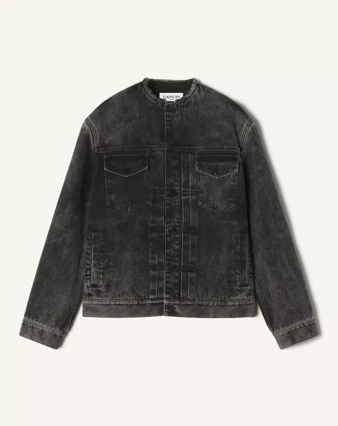 Lockere, gewaschene Jeansjacke Lockere, gewaschene Jeansjacke
