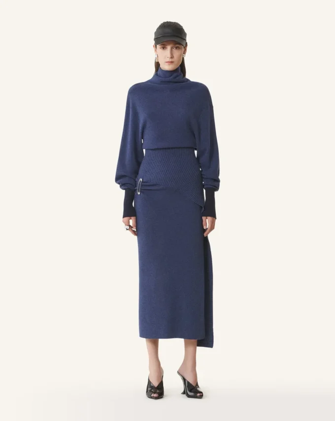 Midi-Kleid aus Wolle und Kaschmir Midi-Kleid aus Wolle und Kaschmir