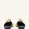 Midnight Step Bow Mule aus Metallic-Leder