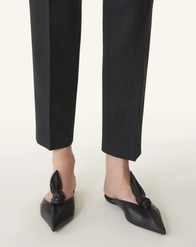Midnight Step Leder-Mule mit Schleife Midnight Step Leder-Mule mit Schleife