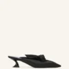 Midnight Step Leder-Pantolette mit Absatz und Schleife Midnight Step Leder-Pantolette mit Absatz und Schleife