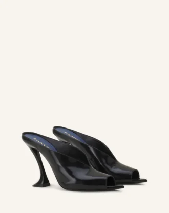 Midnight Step Mule aus Lackleder