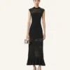 Kleid mit Spitzendetails aus Viskose Kleid mit Spitzendetails aus Viskose
