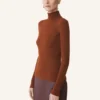 Rollkragenpullover aus Merinowolle und Seide