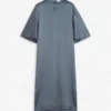 Satin-T-Shirt-Kleid