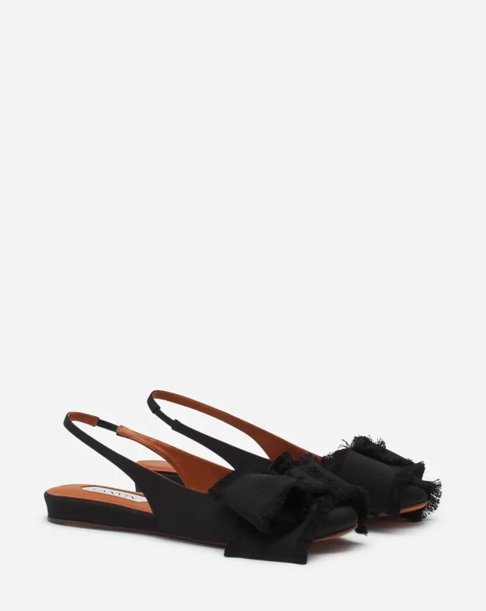Slingback Ballerina Flat aus Satin Slingback Ballerina Flat aus Satin