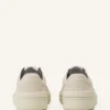 Sneaker aus Mesh in Lehmfarbe