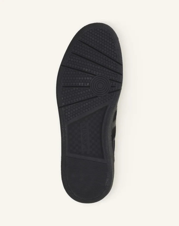 Sneaker aus Mesh in Lehmfarbe