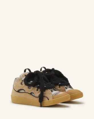 Sneakers aus Wildleder mit Mesh-Schnürsenkeln