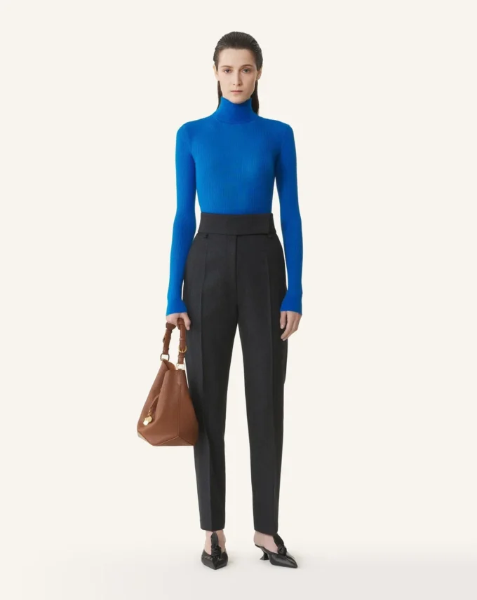 Rollkragenpullover aus Merinowolle und Seide