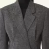 Zweireihige, taillierte Jacke aus Prince-of-Wales-Wolle Zweireihige, taillierte Jacke aus Prince-of-Wales-Wolle