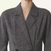 Zweireihiges Kleid aus Prince-of-Wales-Wolle Zweireihiges Kleid aus Prince-of-Wales-Wolle